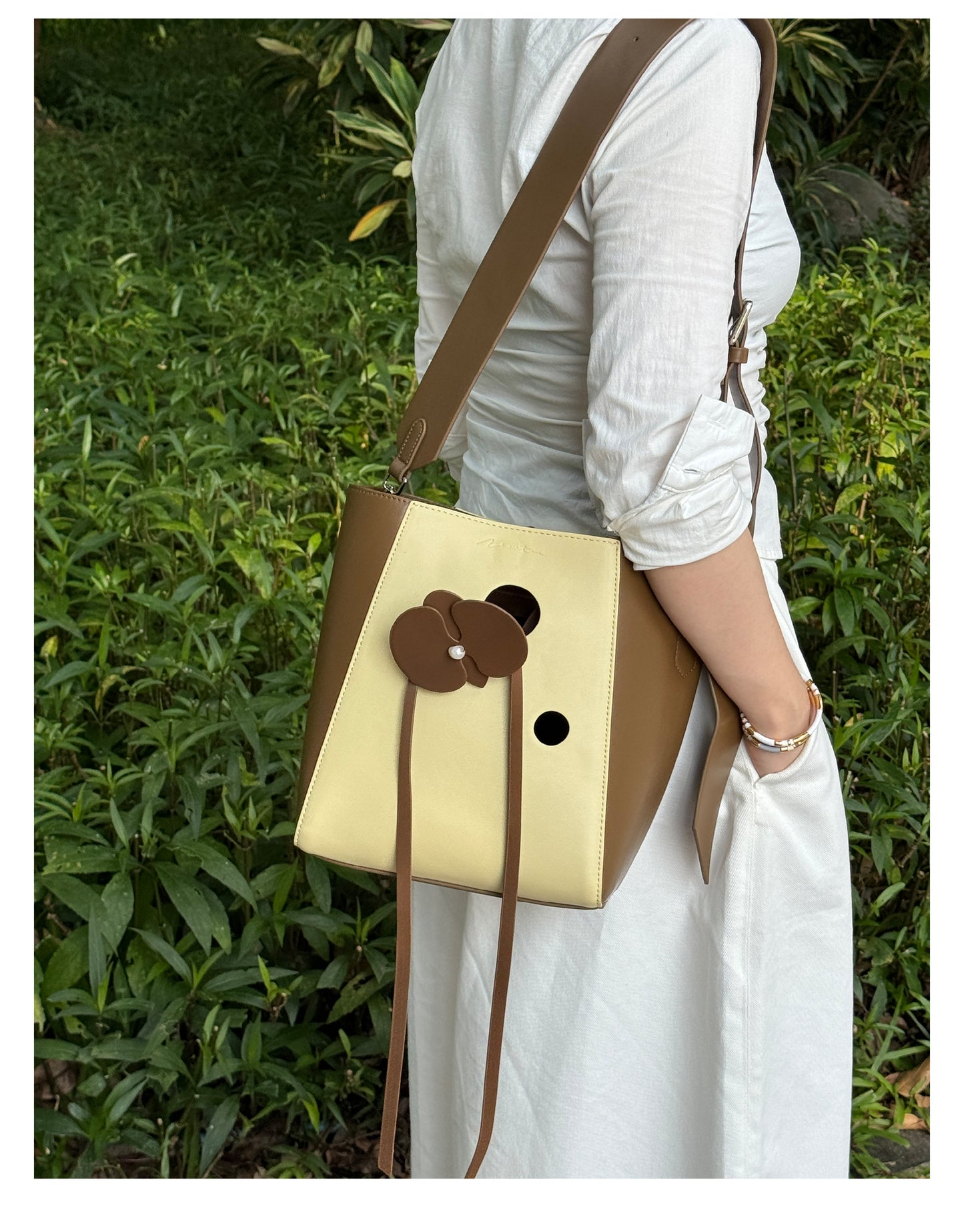 Orchid Lemon Tote Bag